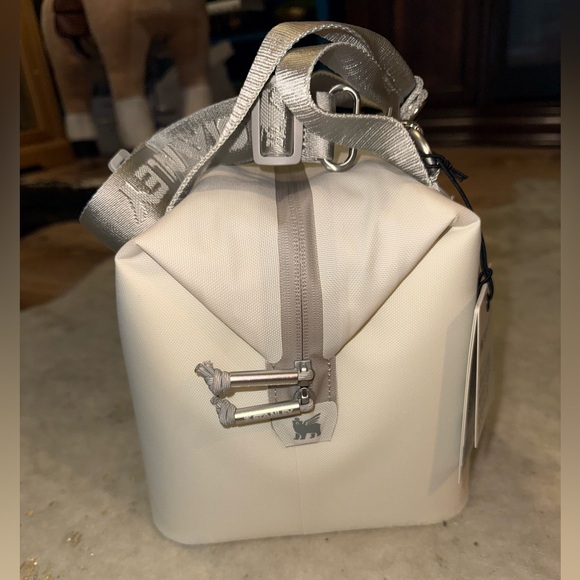 Stanley Julienne Mini Cooler Bag Soft Cooler Cream BRAND NEW w/ Tags - Picture 3 of 11